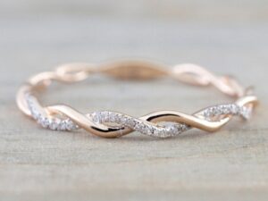 Rose Gold Color Twist Classical Cubic Zirconia Ring